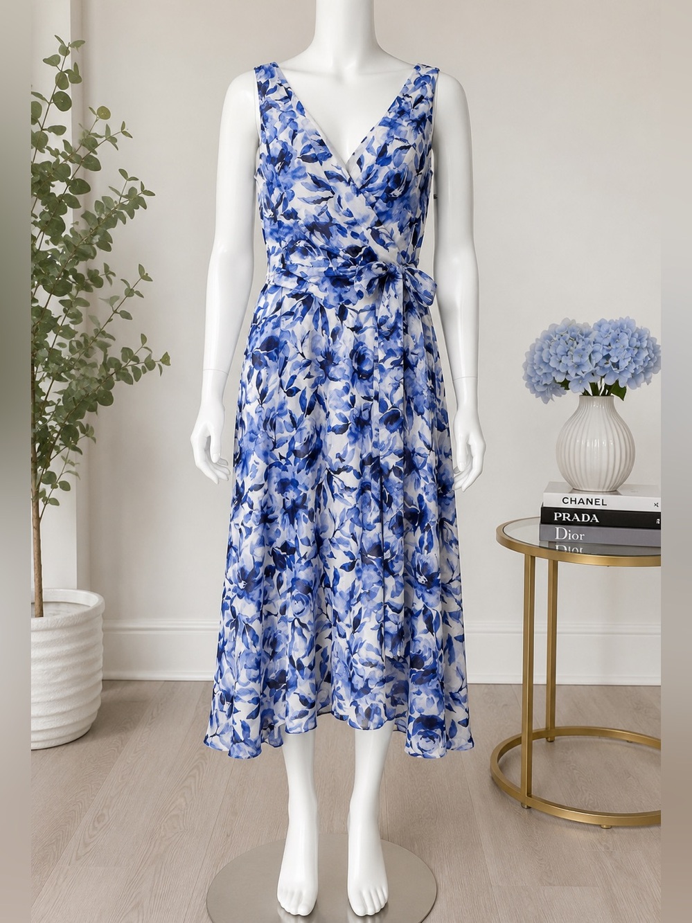 Karl Lagerfeld Paris Blue Floral Sleeveless Midi Dress NWT Size 10 Belted